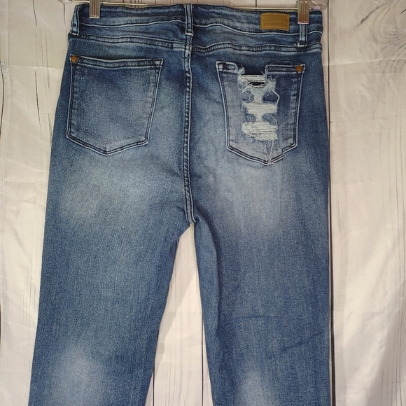 Judy Blue Skinny Raw Hem Relaxed Fit Blue Women's Jeans - Picture 8 of 11